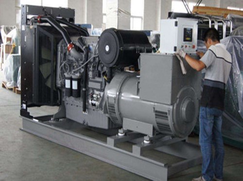 依安柴油发电机空气滤清器堵塞会对发电机组产生哪些影响？