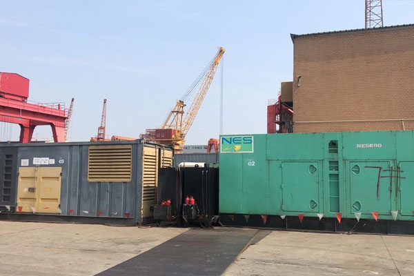 依安发电机出租空气滤清器的清洁频率是多少？