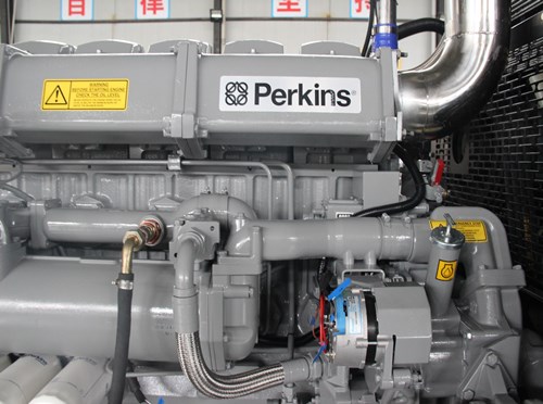 依安频率波动时，发电机组有哪些保护措施？