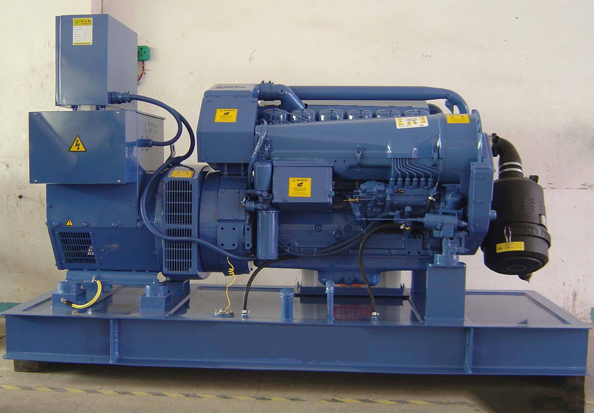 依安汽油发电机组冬季启动前，电瓶需要做哪些检查和维护？